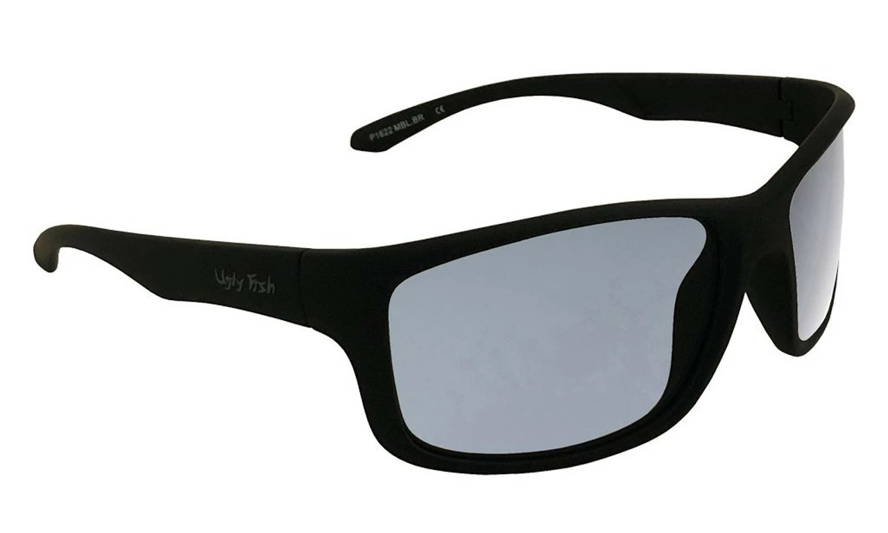 Ugly Fish Basic Polarised Sunglasses P1622 Matt Black Frame Smoke Lens - Image 4